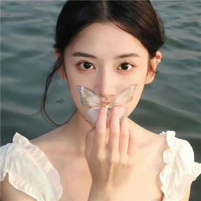 女高音们